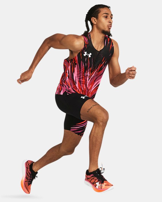 Men's UA Pro Runner Singlet, Black, pdpMainDesktop image number 2